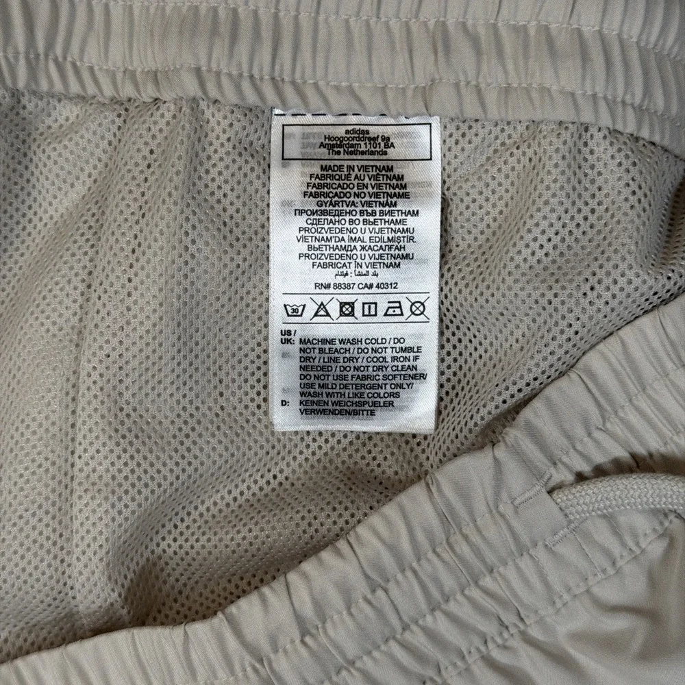 Adidas Shorts Mens 2XL Sandstone/White Logo 5